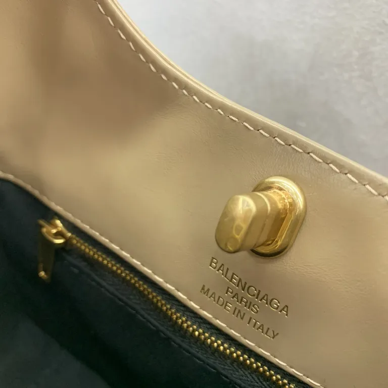 Balenciaga Bag 